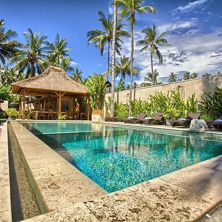 Benthos Bali Dive Resort 캔디다사 외부 사진